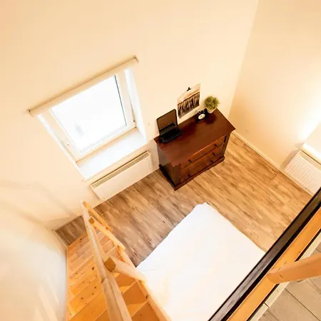 8p 3b Charming Near Maastricht Tatil Evi